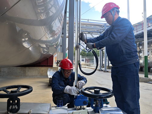 云南中煙昭通卷煙廠新鍋爐點(diǎn)火試驗(yàn)成功